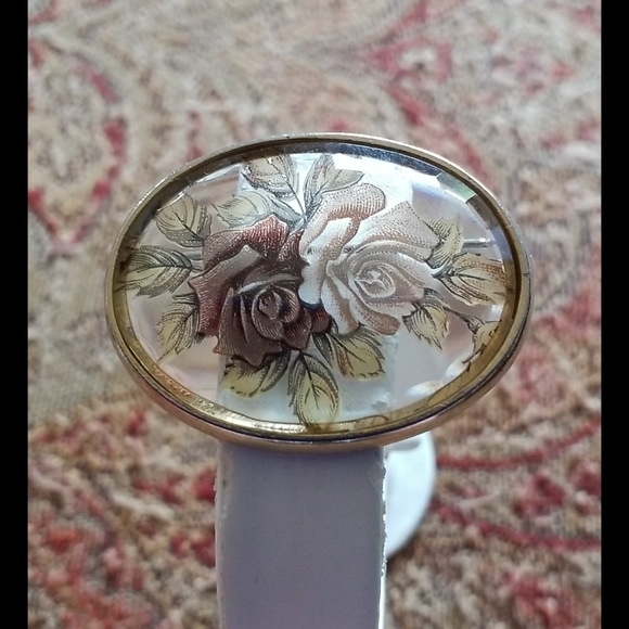 Etched Roses Brooch - Picture 1 of 16